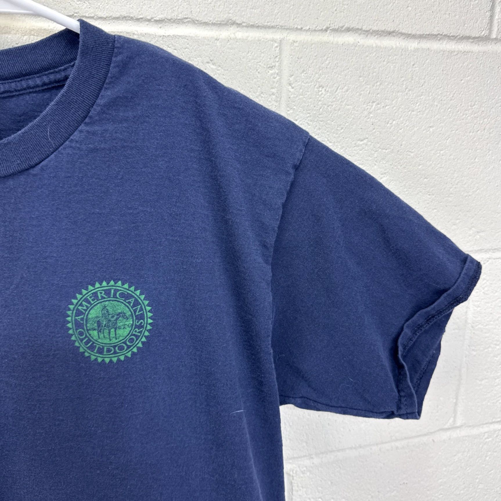 Gildan VINTAGE Gildan T-Shirt American Outdoors Timber Wolf Blue Shirt Men XL Crew Neck Short Sleeve N/A Size US XL / EU 56 / 4 - 6 Thumbnail