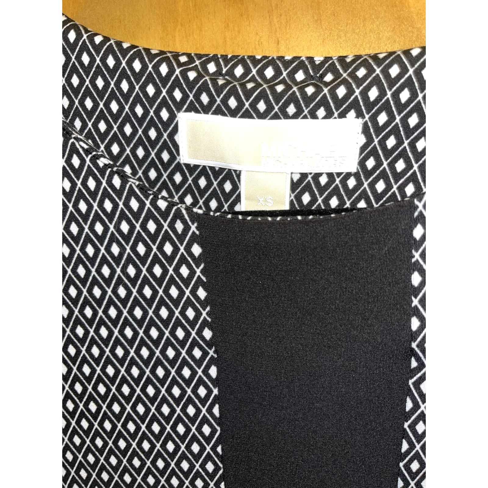 Michael Kors Michael Kors Womens XS Black White Diamond Sheath Black Stripe Long Sleeve Dress Size XS / US 0-2 / IT 36-38 - 4 Thumbnail