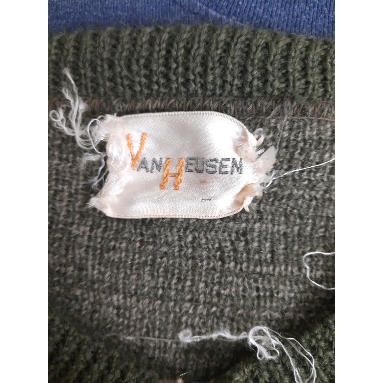 Van Heusen VINTAGE Van Heusen Cardigan Sweater M Acrylic Green Geometric Full Zip USA 70s Mens Size US M / EU 48-50 / 2 - 2 Thumbnail