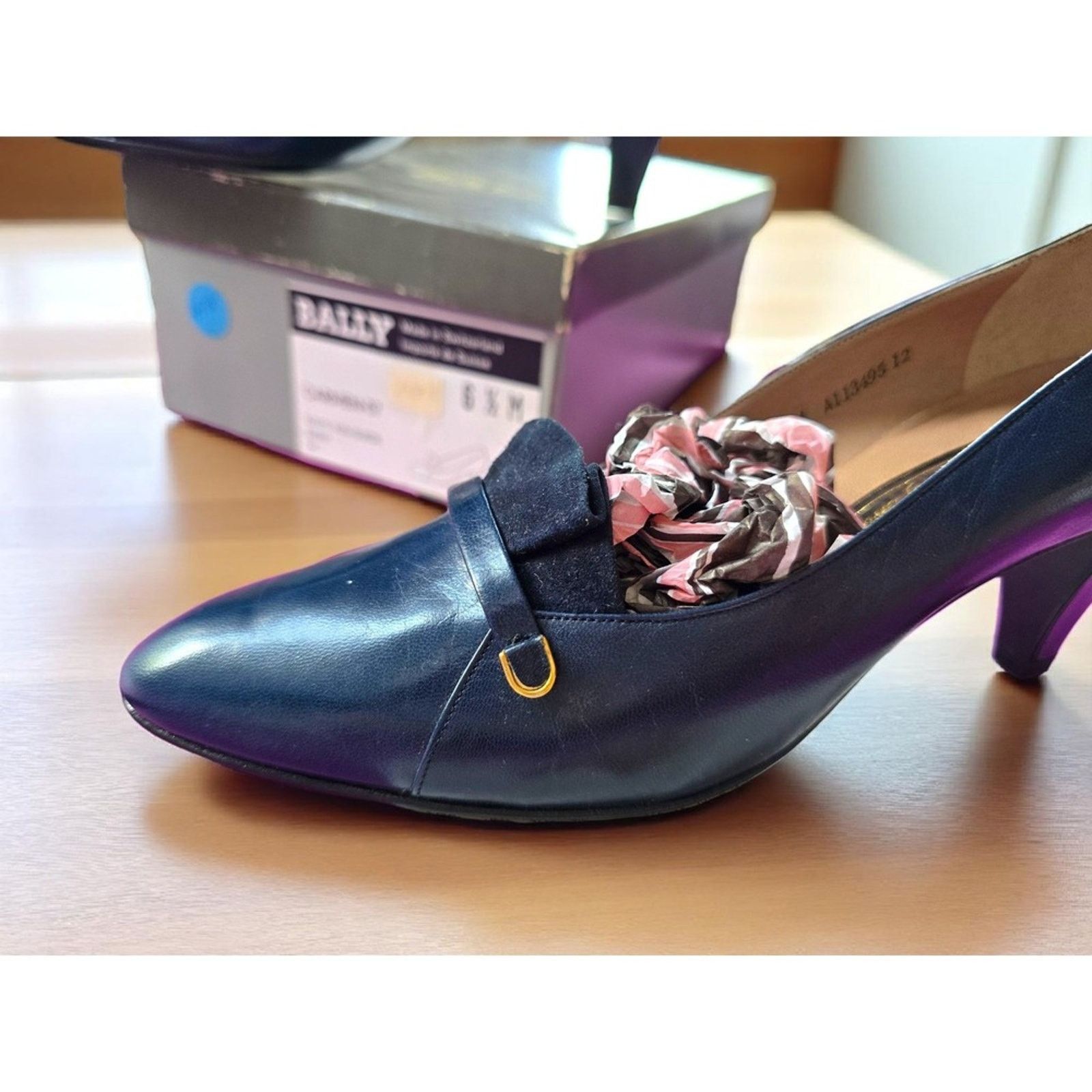 Bally Deadstock Bally Switzerland Navy Leather Pumps Classic 6.5 Size US 6.5 / IT 36.5 - 14 Thumbnail