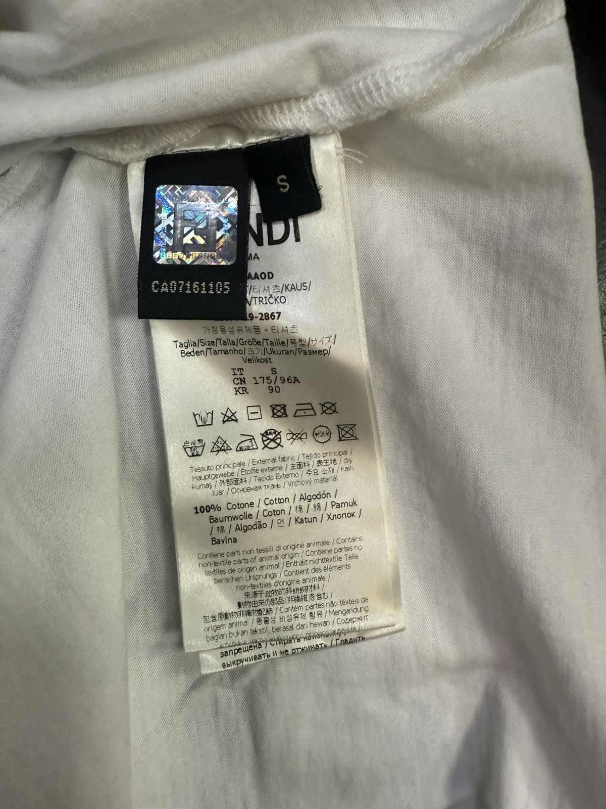 Fendi Fendi stacked white logo tee Size US S / EU 44-46 / 1 - 5 Thumbnail