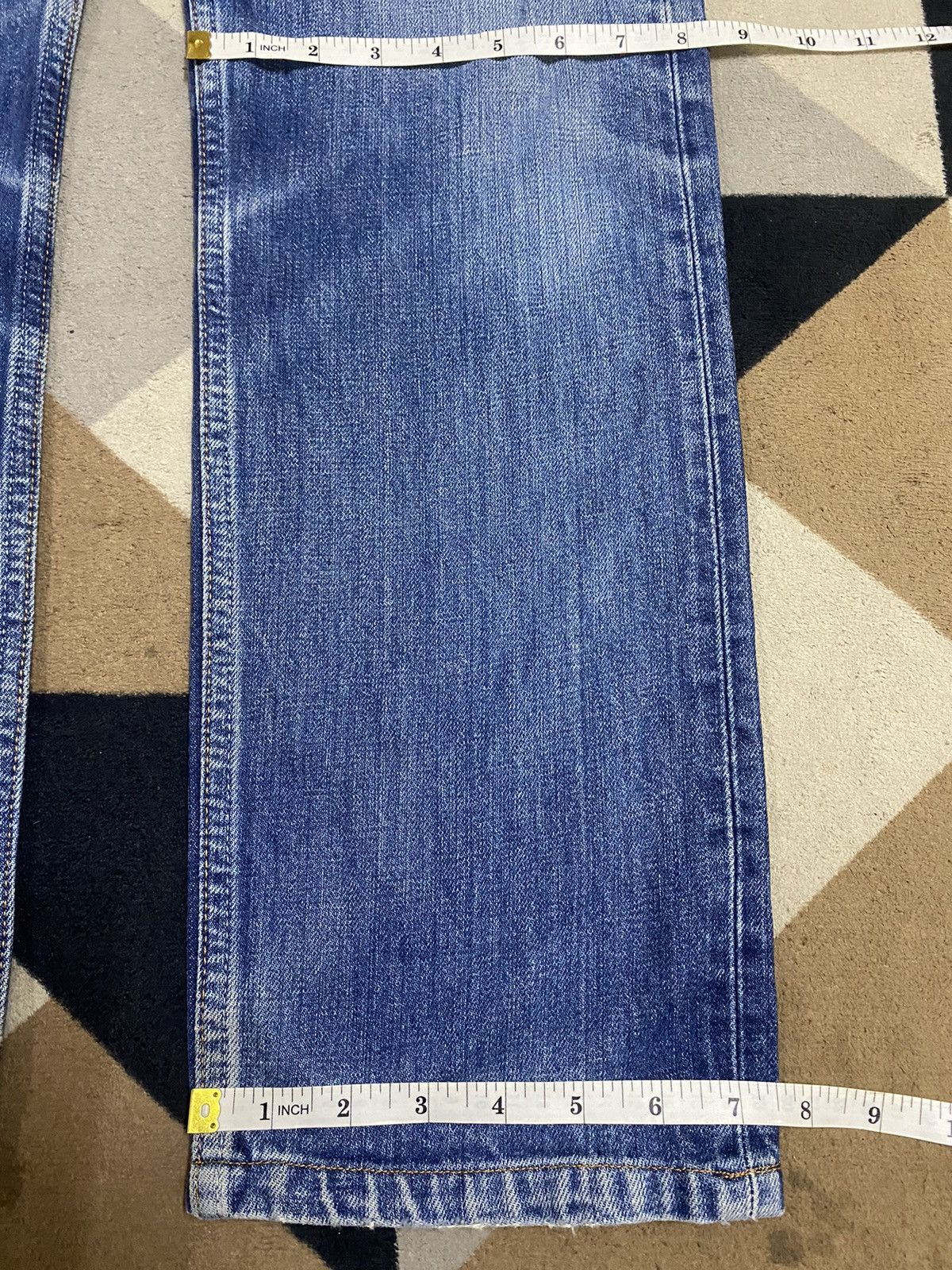 Levi's Vintage Clothing Vintage Levis 501 Y2K Blue Wash Distressed Jeans Size US 31 - 13 Thumbnail
