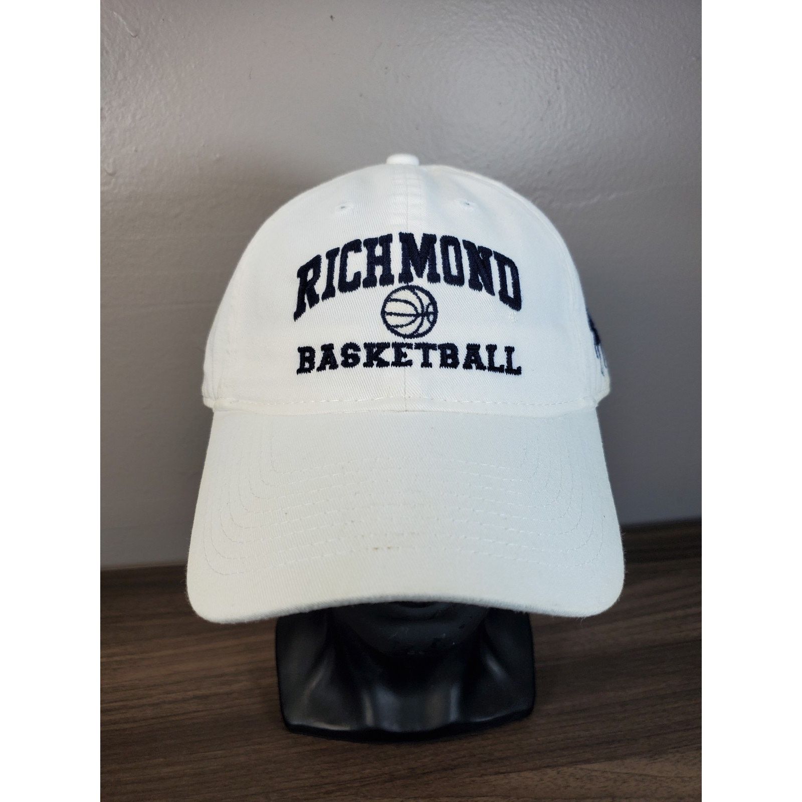 NCAA University of Richmond Spiders Basketball Hat Legacy Cap Size ONE SIZE - 3 Thumbnail