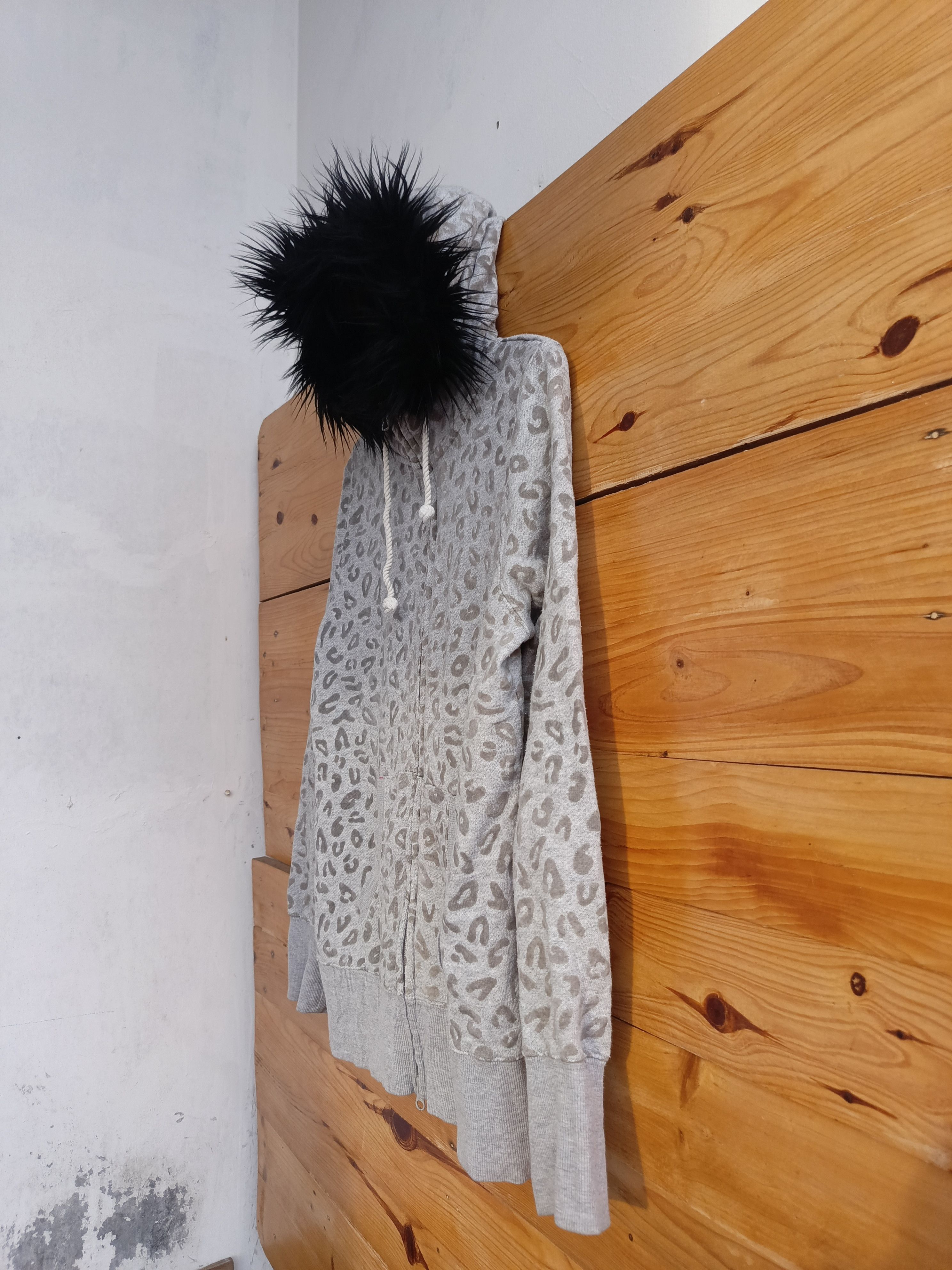 20471120 Y2K Snow Leopard Size L / US 10 / IT 46 - 4 Thumbnail