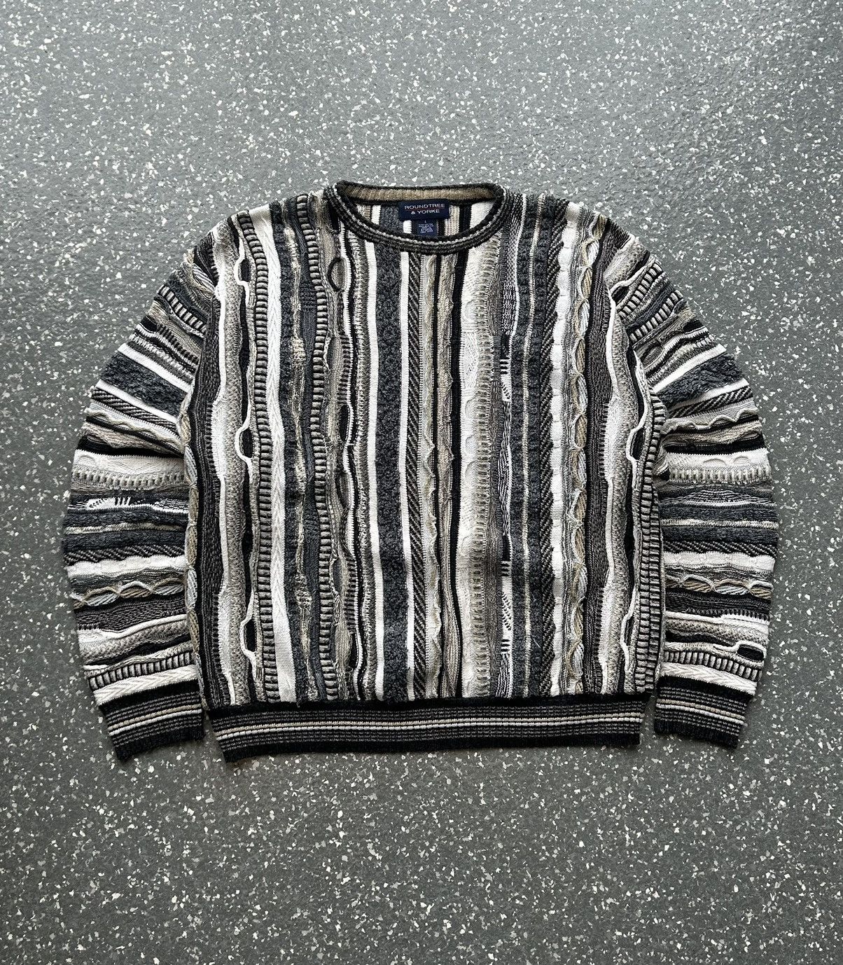 image of Roundtree Yorke x Vintage 90's 3D Knit Sweater, Men's (Size Large)