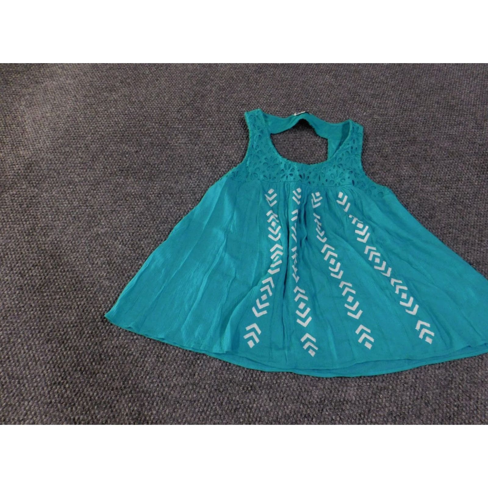 Vintage Crown & Ivy Tank Top Womens Small Blue Embroidered Lace Yoke Boho Flowy Summer Size S / US 4 / IT 40 - 3 Thumbnail