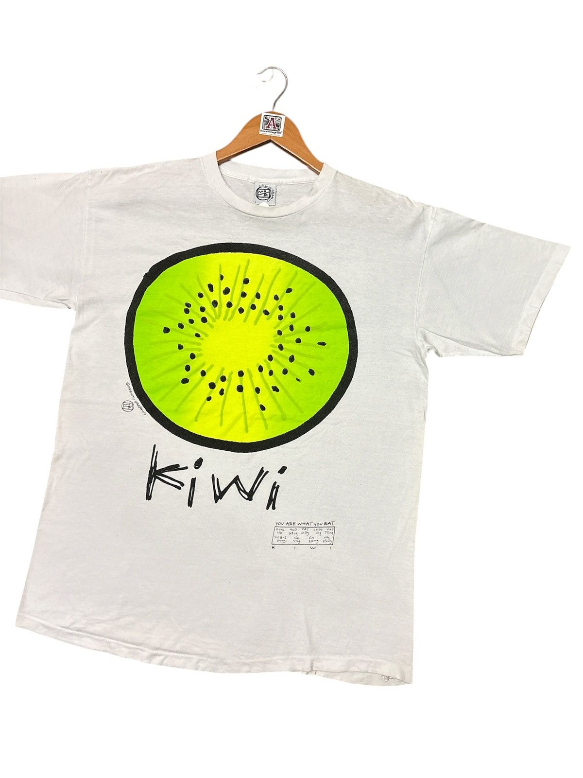 Vintage ‼️RARE‼️VINTAGE 90S GRAVITY GRAPHICS “KIWI FRUIT” TSHIRT TEE💥 Size US L / EU 52-54 / 3 - 2 Thumbnail