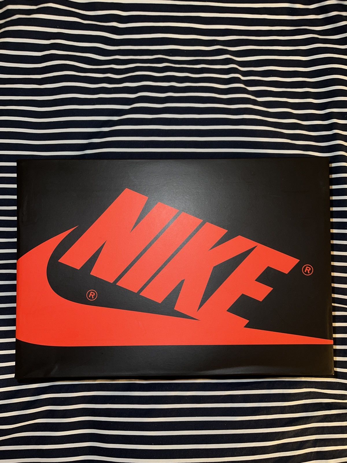 Jordan Brand Jordan 1 Court Purple Size US 10 / EU 43 - 7 Thumbnail