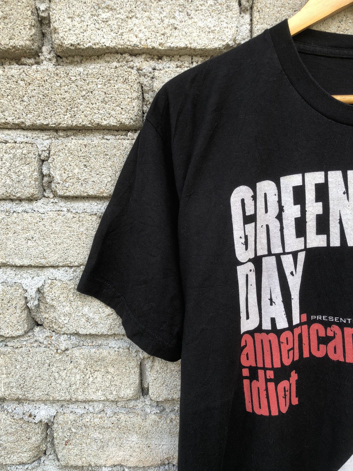 Band Tees Green Day American Idiot Band Tshirt Size US XL / EU 56 / 4 - 5 Thumbnail