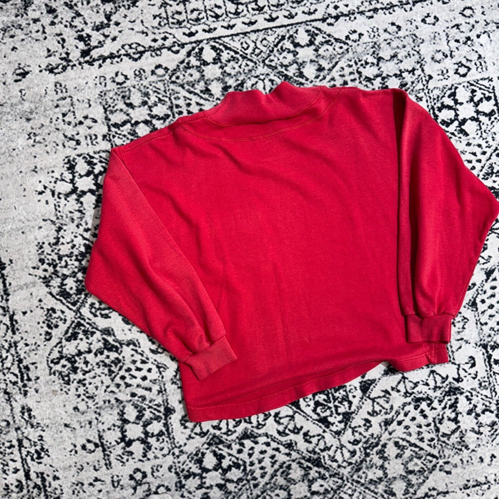 Nike × Vintage Vintage Nike Unisex Red Cotton Crewneck Size S Y2K 90s 80s Size US S / EU 44-46 / 1 - 12 Thumbnail
