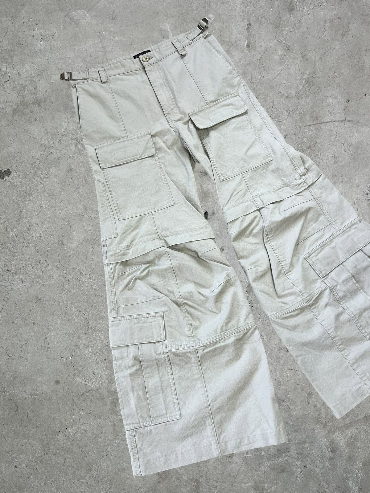 Balenciaga Balenciaga Flared Cargo Pants Size US 31 - 4 Thumbnail