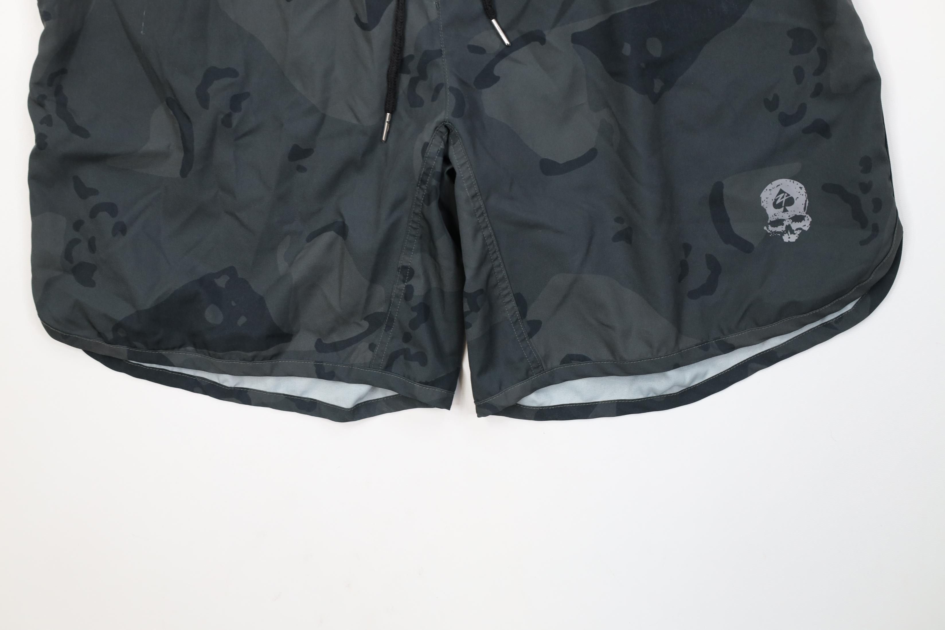 Vintage Zero Foxtrot Above Knee Skull Camouflage Running Gym Shorts Size US 38 / EU 54 - 4 Thumbnail