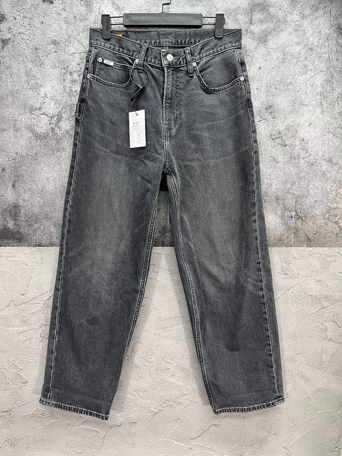 LEE Classic Fit Jeans W29L28 - 99% Condition