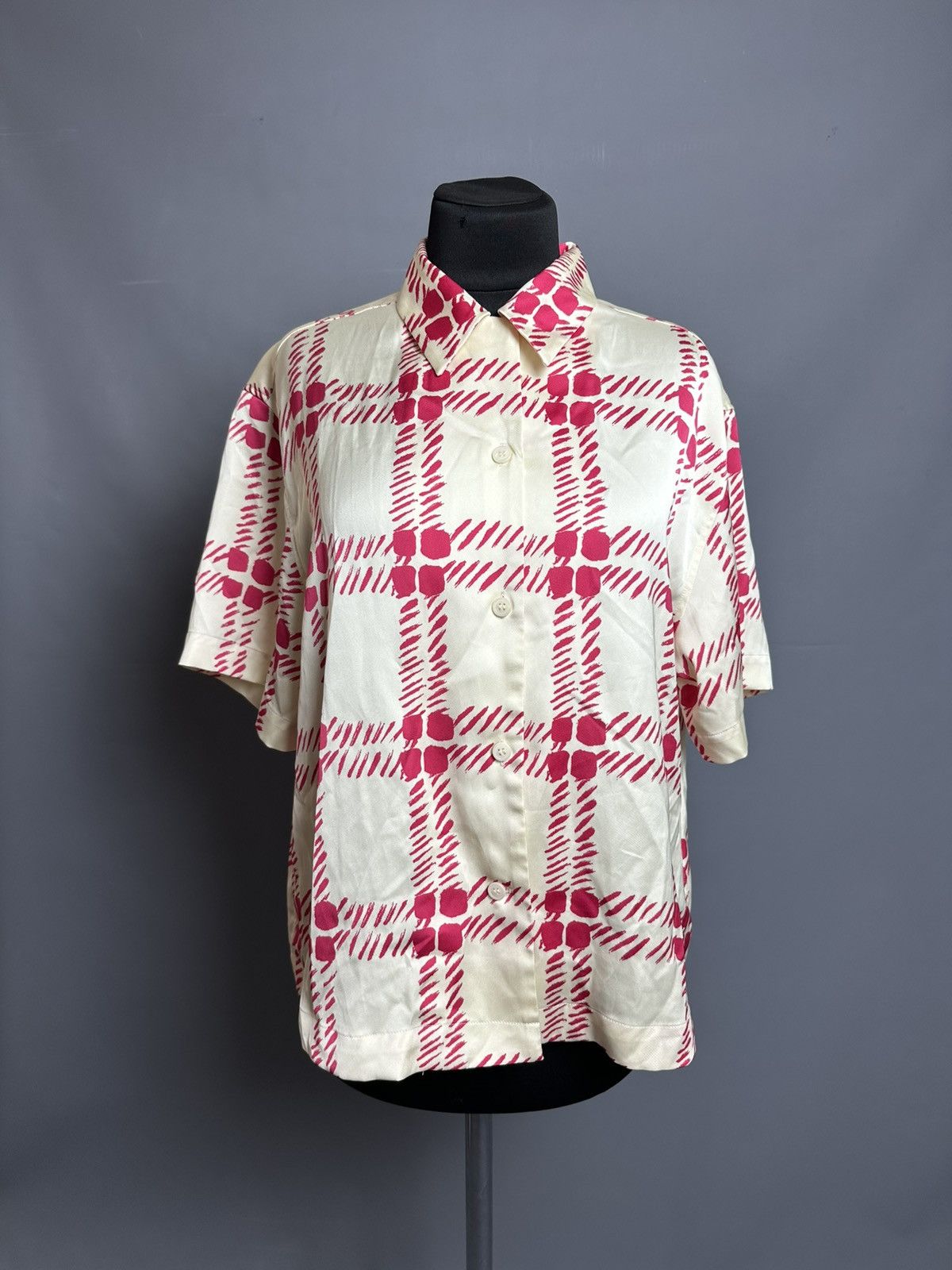 Marni Marni Uniqlo Silky Satin Open Collar Shirt Small Size S / US 4 / IT 40 - 1 Thumbnail