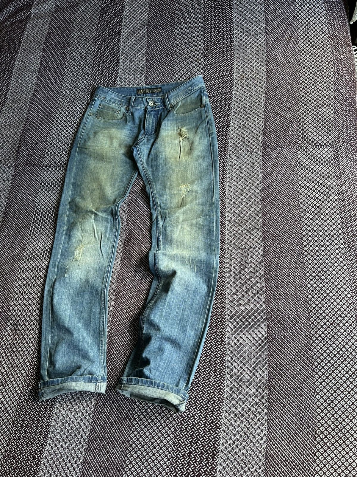 Japanese Brand Vintage Distressed Denim Jeans Japanese Style Size 30 Unisex Size US 30 / EU 46 - 2 Thumbnail