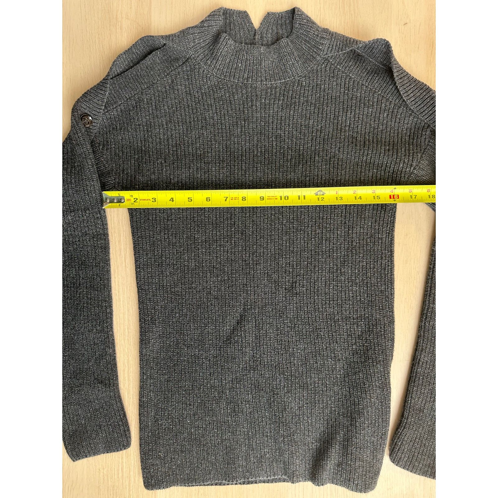 Zara Zara Surplus Gray Long Sleeve Sweater - Size S - Mint Size S / US 4 / IT 40 - 3 Thumbnail