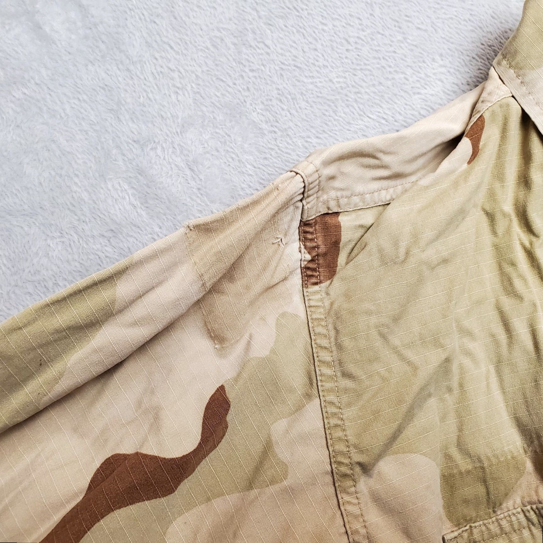 Vintage Desert Camo Coat Mens Small Reg Brown Tan Camouflage Jacket Outdoor Combat Shirt Jacket Size US S / EU 44-46 / 1 - 5 Thumbnail