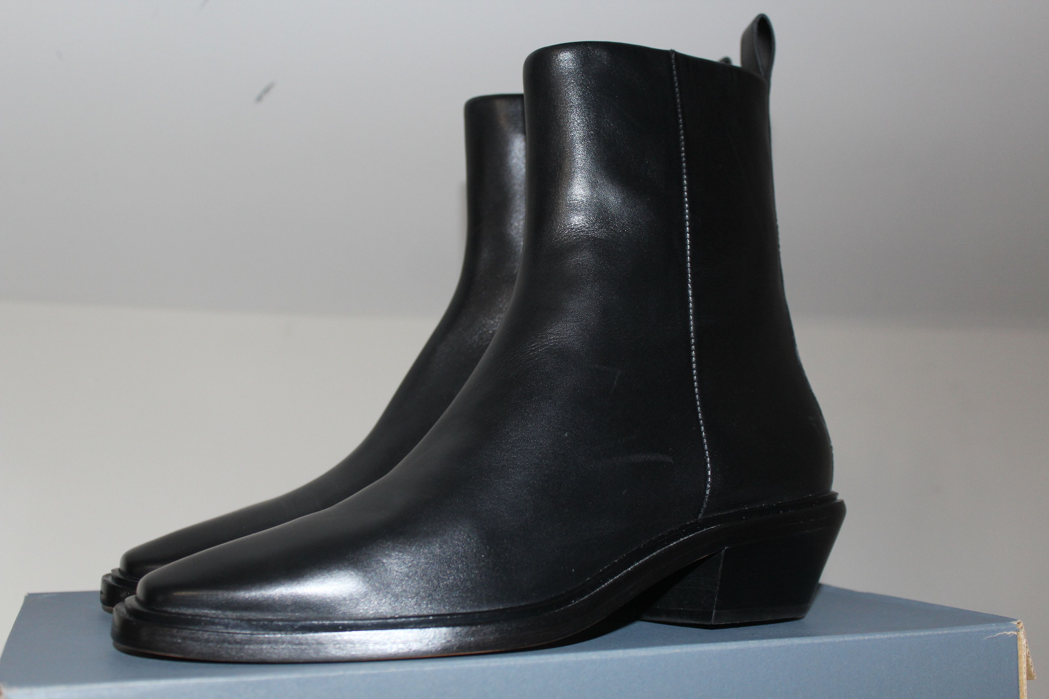 Everlane Everlane The Havana Boot Black Leather Womens Size 8 Ankle Size US 8 / IT 38 - 1 Thumbnail