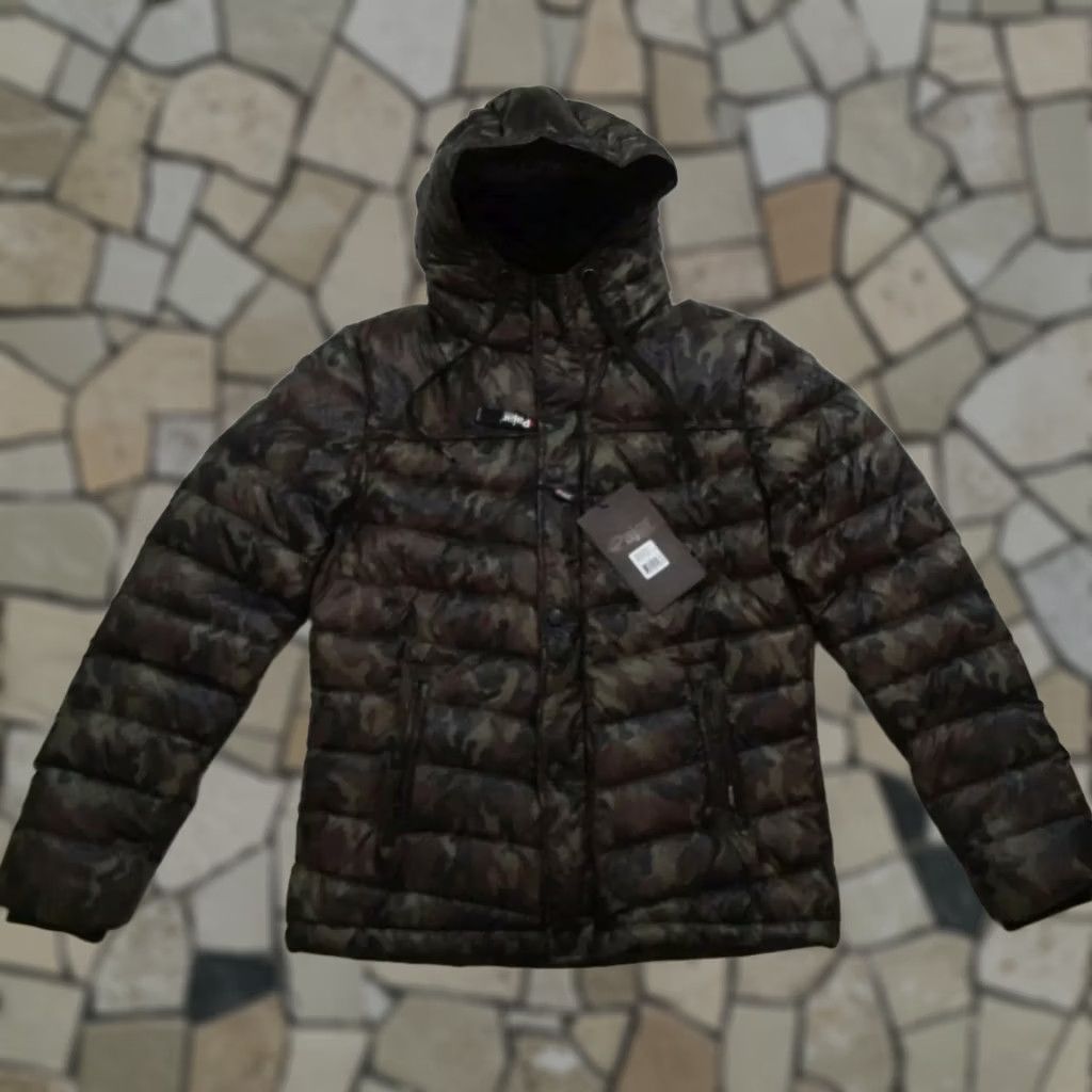 Pajar VINTAGE Pajar Canada Trevor Brown Camo Puffer Jacket Mens Size S Camouflage Down Polyester Army Style 650 - Not vintage? Size US S / EU 44-46 / 1 - 1 Thumbnail