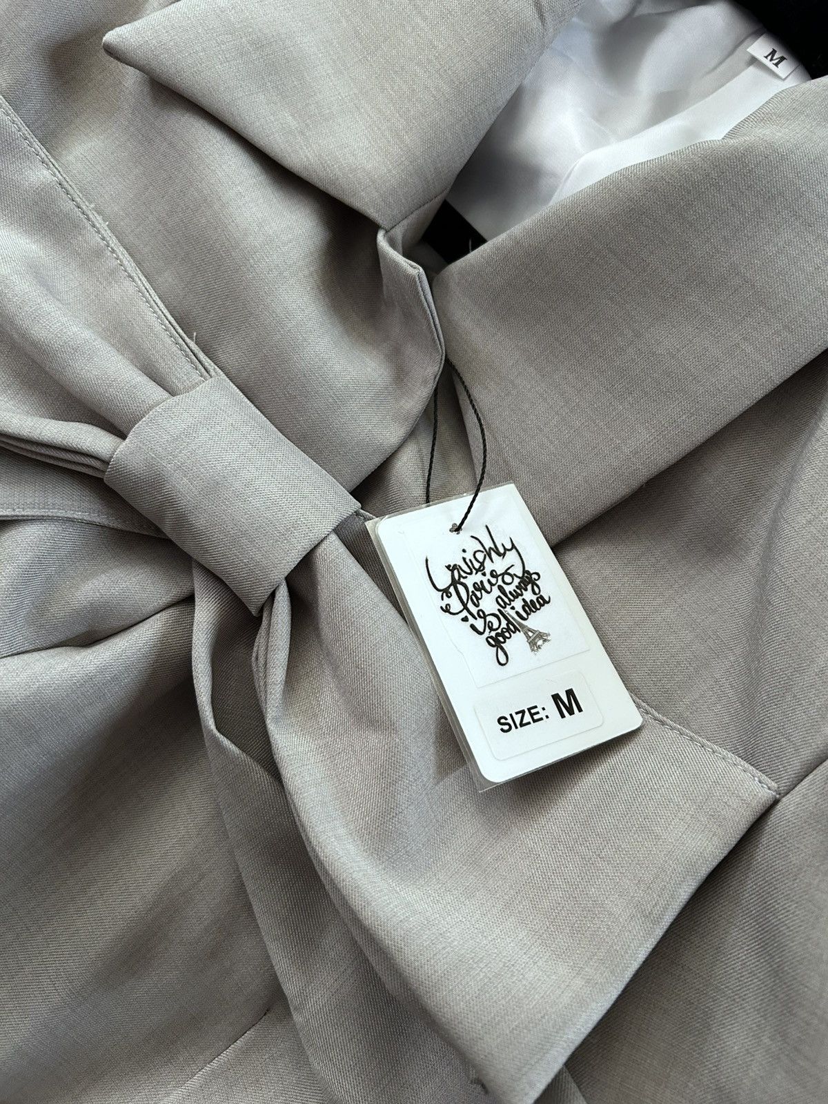 Designer × Other NWT, Lavishly Paris Women's Gray Bowknot Designer Shirt. Size S / US 4 / IT 40 - 13 Thumbnail