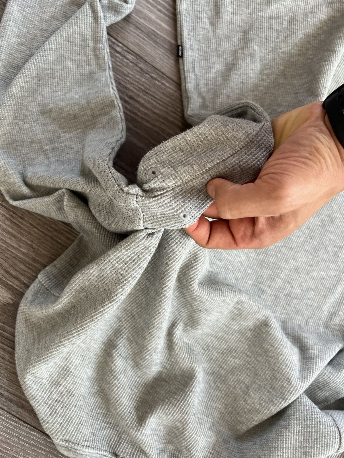 Nike SB Nike SB Gray Knitted Sleeve Logo Towel Cotton Long Sleeve Size US M / EU 48-50 / 2 - 18 Thumbnail