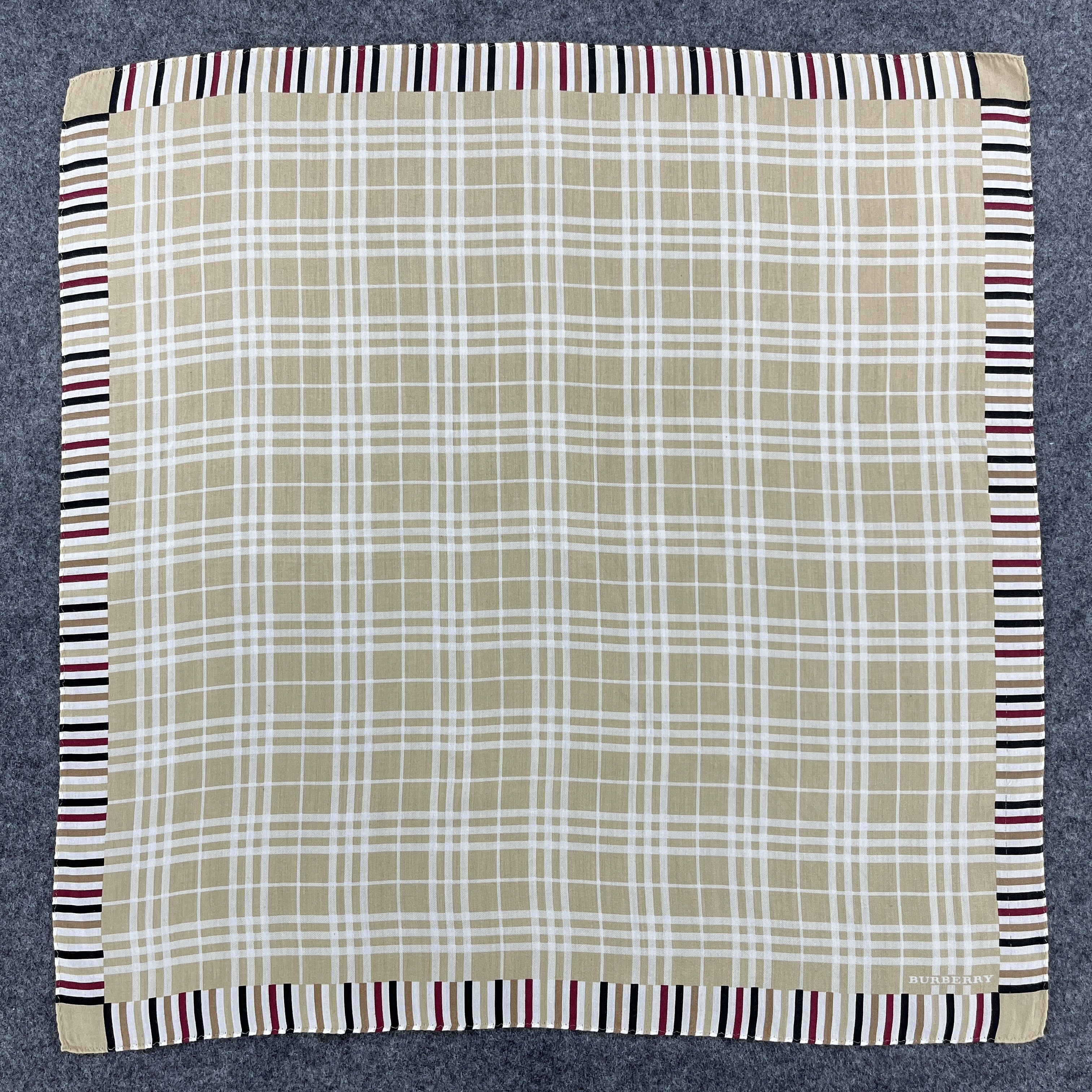 Burberry Burberry Handkerchief / Bandana / Neckerchief B015 Size ONE SIZE - 1 Thumbnail