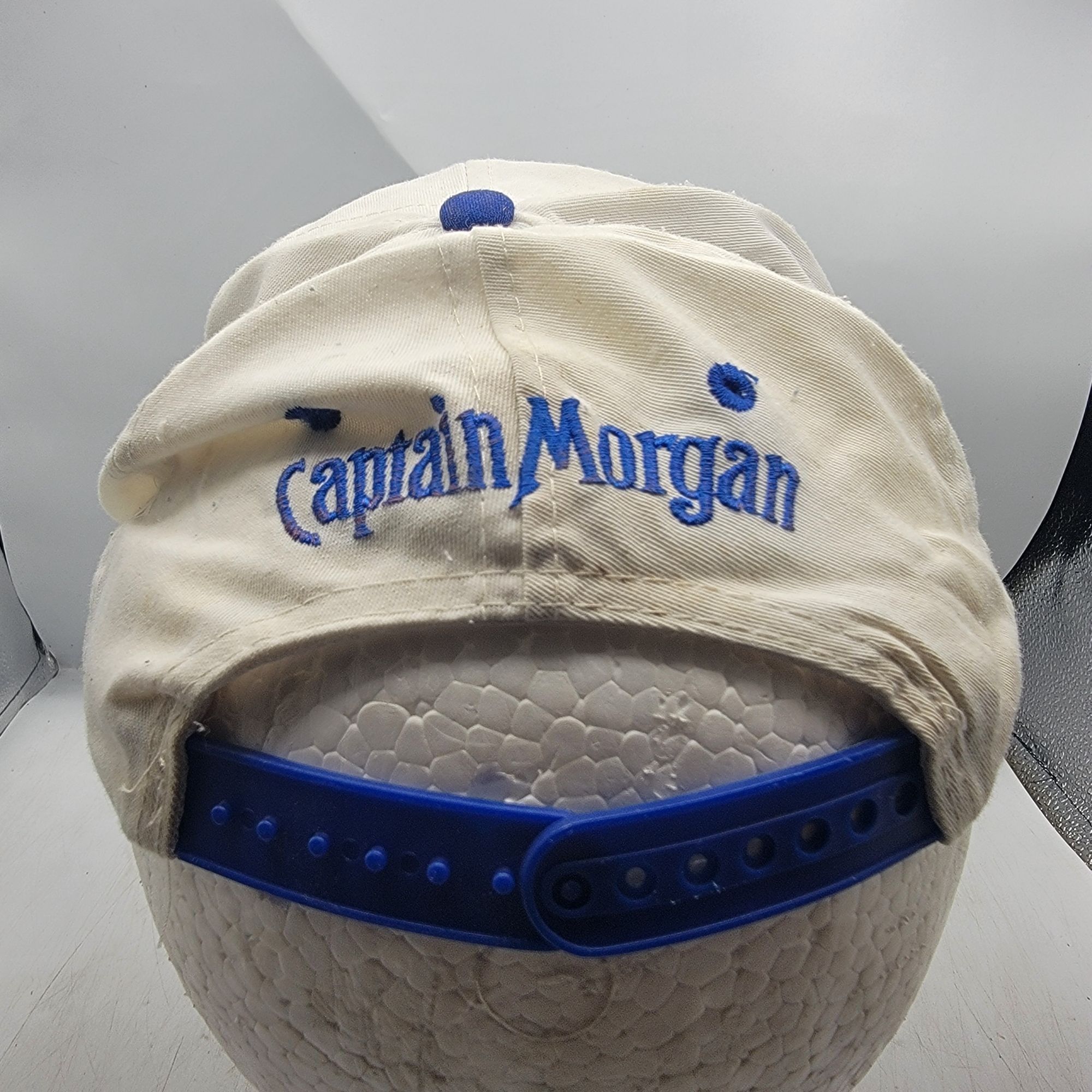 Other Captain Morgan Original Spiced Rum Snapback Hat Adults White Size ONE SIZE - 3 Thumbnail