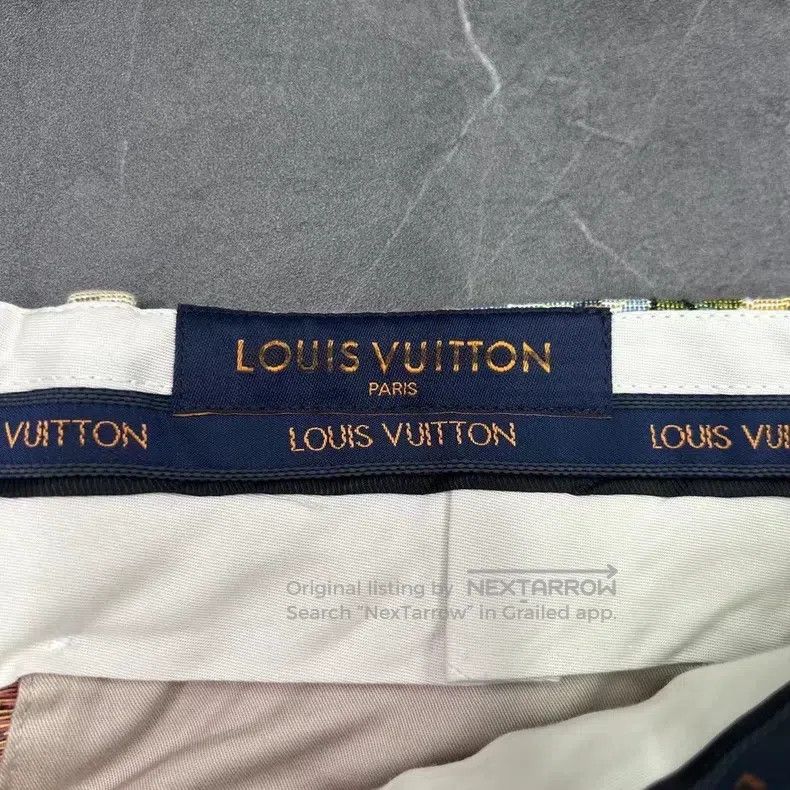 Louis Vuitton Louis Vuitton size US 46 Floral printed logo shorts Size US 30 / EU 46 - 6 Thumbnail