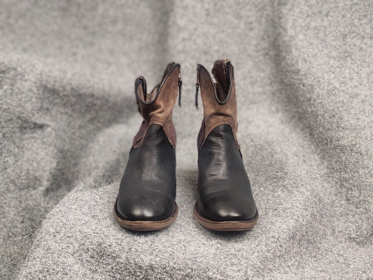 A.S.98 A.S.98 Vintage Boho AirStep Leather Ankle Heel Zip Boots Size US 9 / IT 39 - 6 Thumbnail