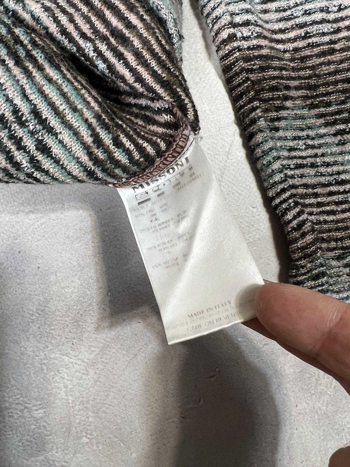Missoni Vintage Missoni Sport Pattern Y2k Sweater Size M / US 6-8 / IT 42-44 - 5 Thumbnail