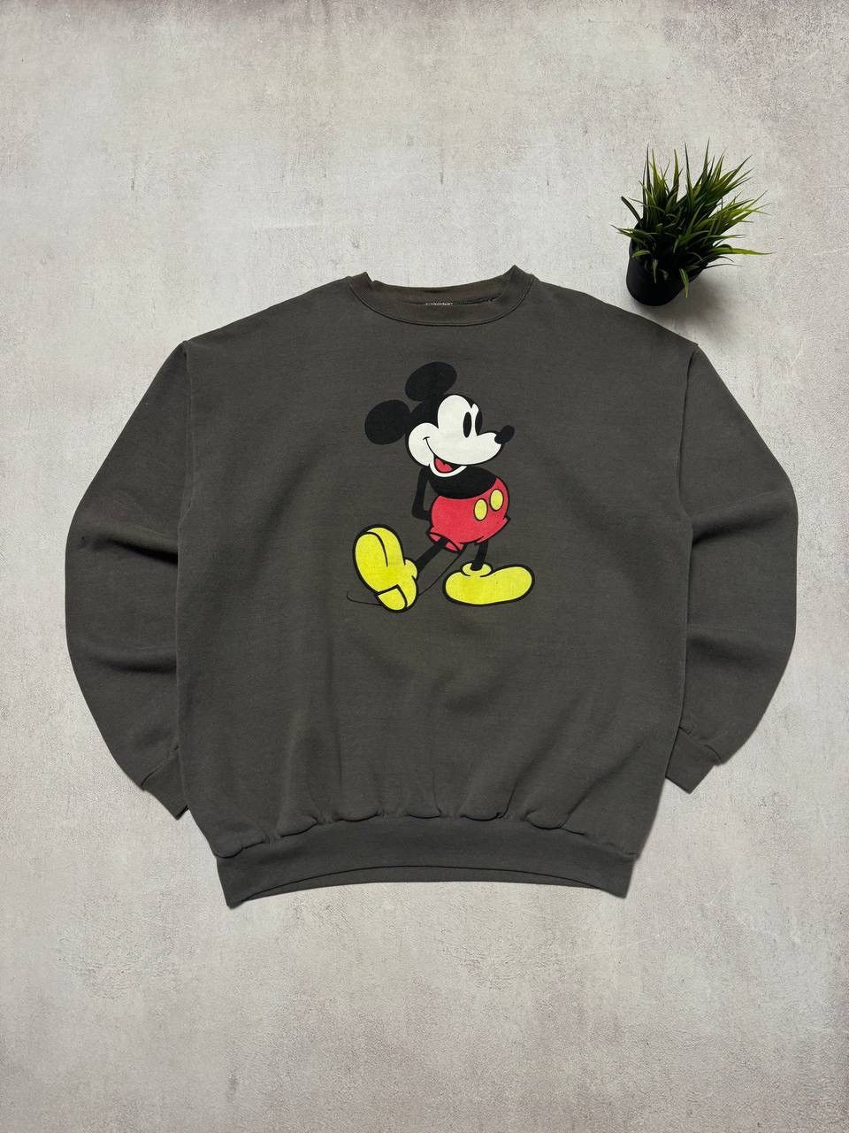 Mickey Mouse × Vintage Vintage Mickey Mouse Sweatshirt Crewneck Baggy USA y2k 90s Size US L / EU 52-54 / 3 - 1 Thumbnail