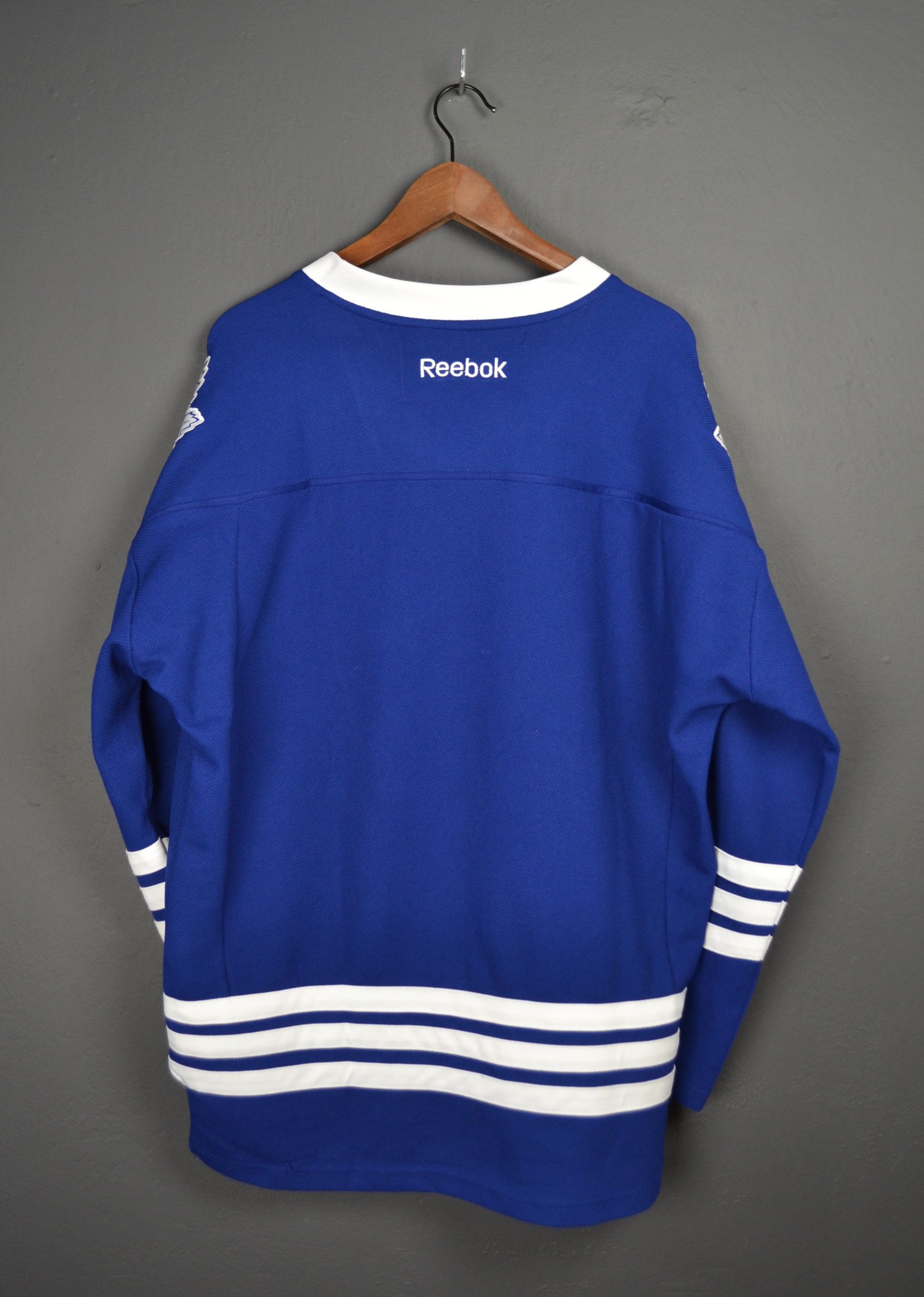 Reebok Toronto Maple Leafs Reebok S/M Adult 2014 3 stripe Jersey Size US M / EU 48-50 / 2 - 2 Thumbnail