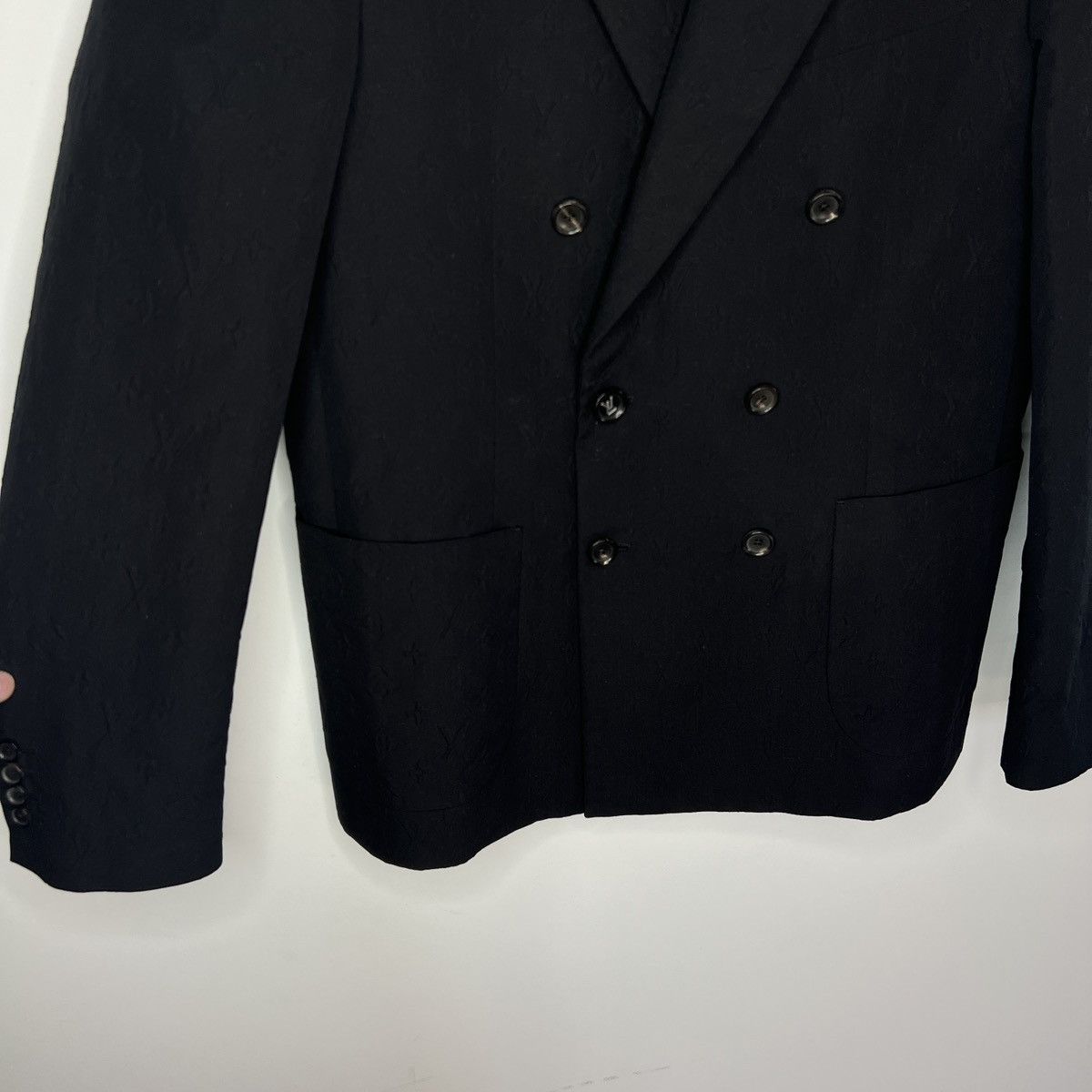 Louis Vuitton Louis Vuitton LV black monogram double breasted blazer 48 Size 48R - 13 Thumbnail