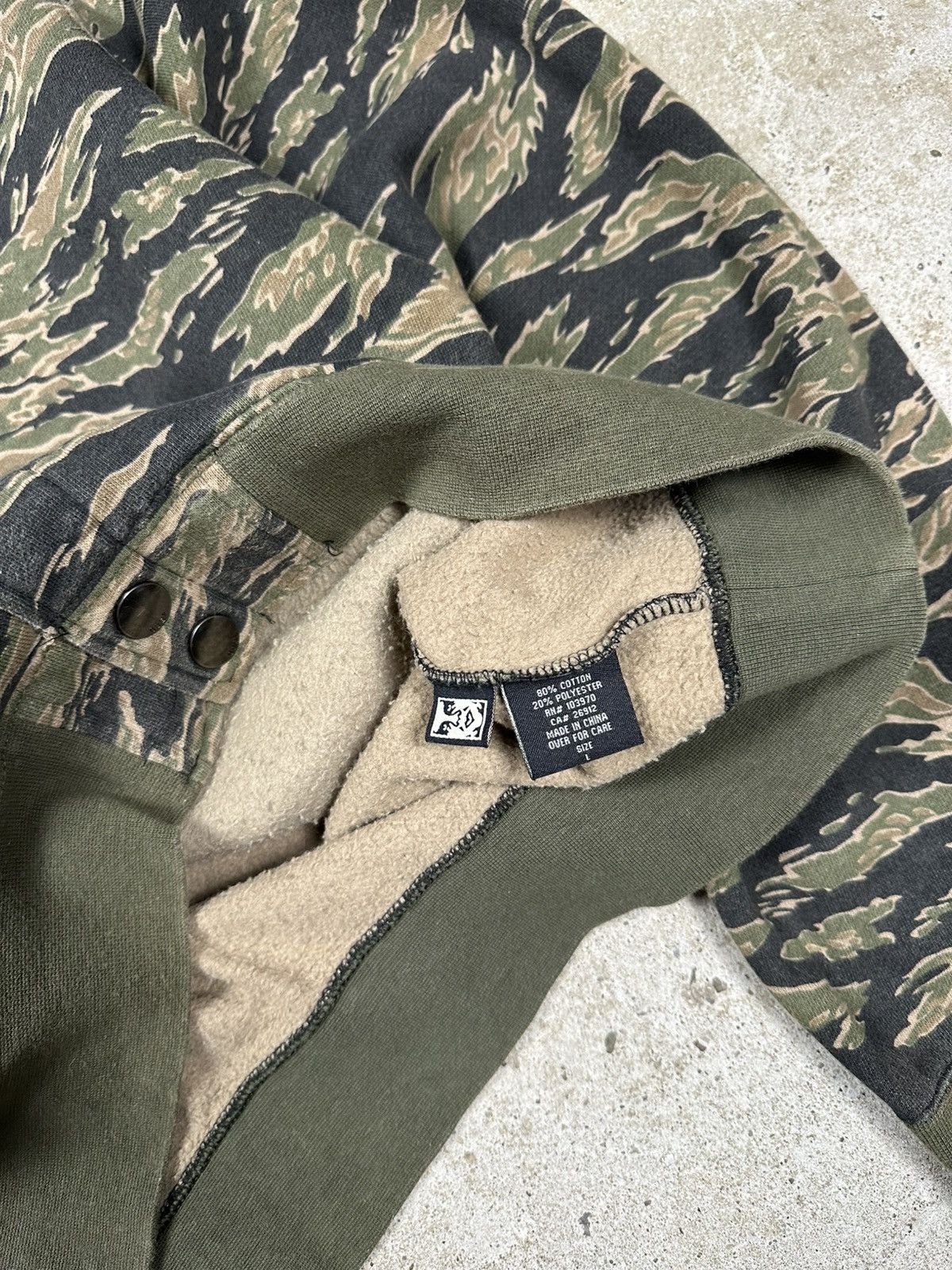 Obey × Vintage Obey Camo Realtree Varsity Style Sweatshirt Button Up Size US L / EU 52-54 / 3 - 11 Thumbnail