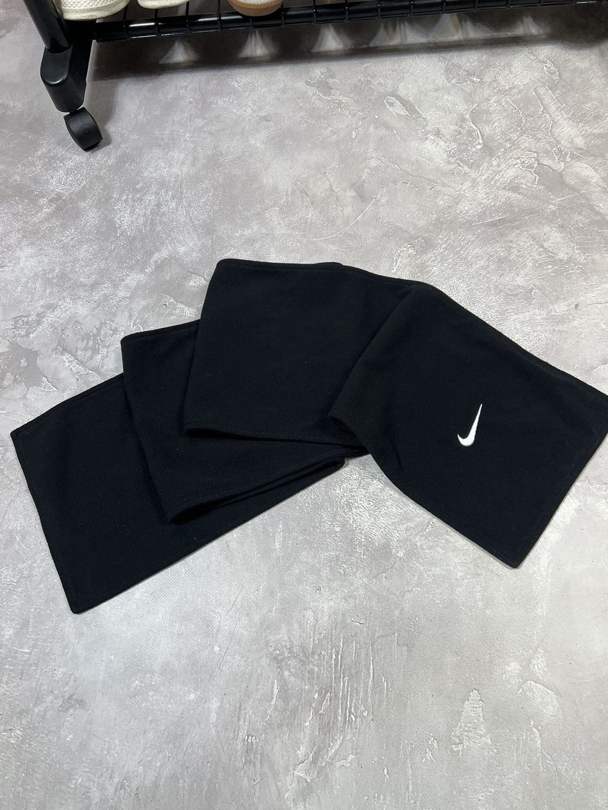 Vintage Vintage Nike Fleece Set Hat+Scarf Size ONE SIZE - 4 Thumbnail