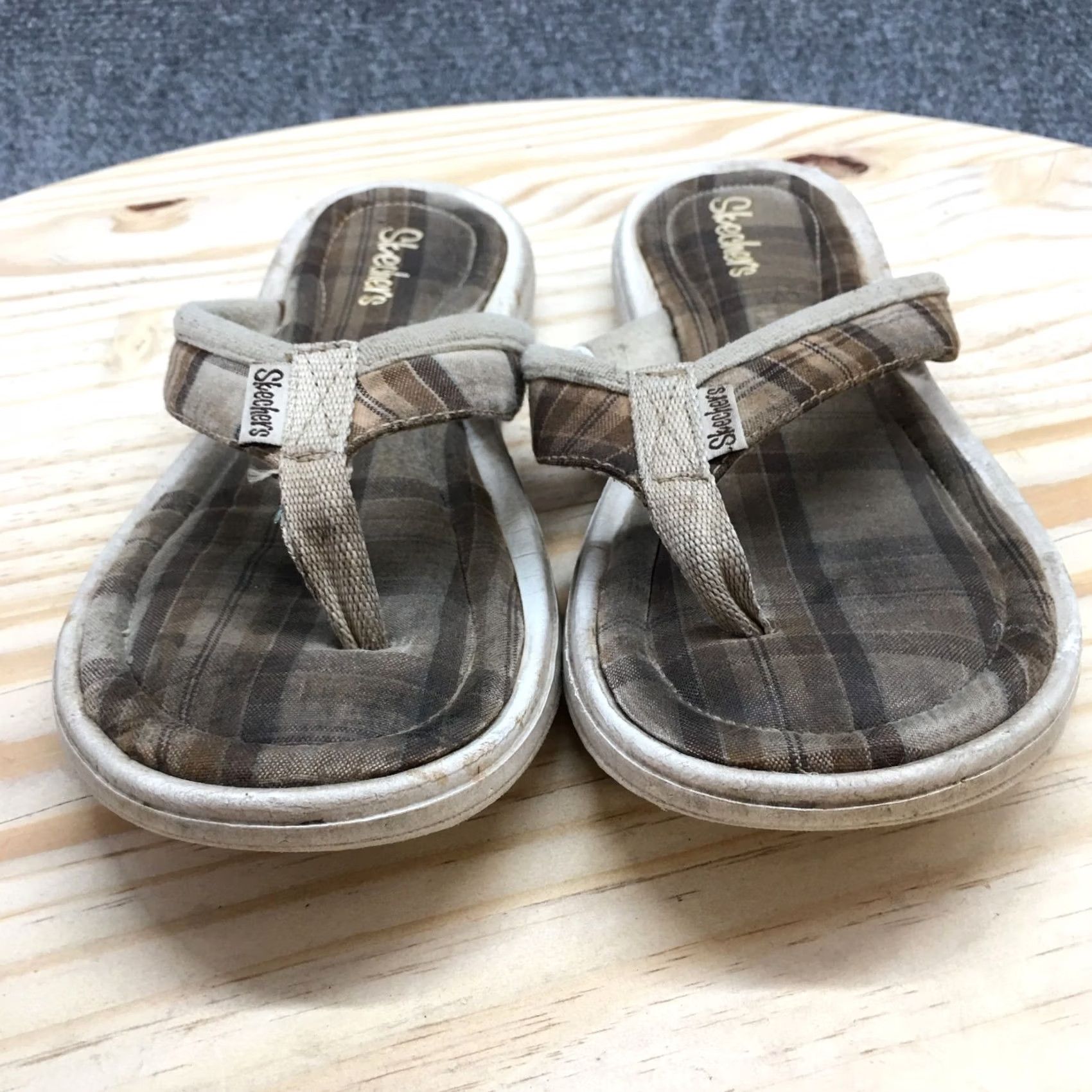 SKECHERS Skechers Sandals Womens 9 Casual Slip On Plaid Flip Flops 46463 Brown Fabric Size US 9 / IT 39 - 6 Thumbnail