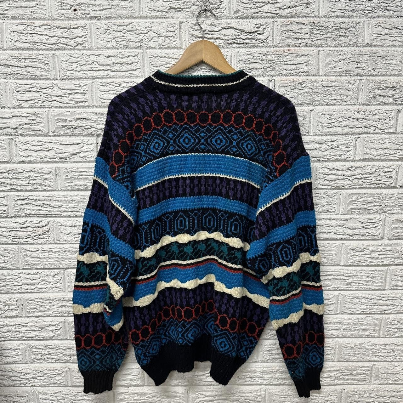 Coogi × Vintage Vintage Lightning Bolt Coogi Style Sweater XL Size US XL / EU 56 / 4 - 3 Thumbnail