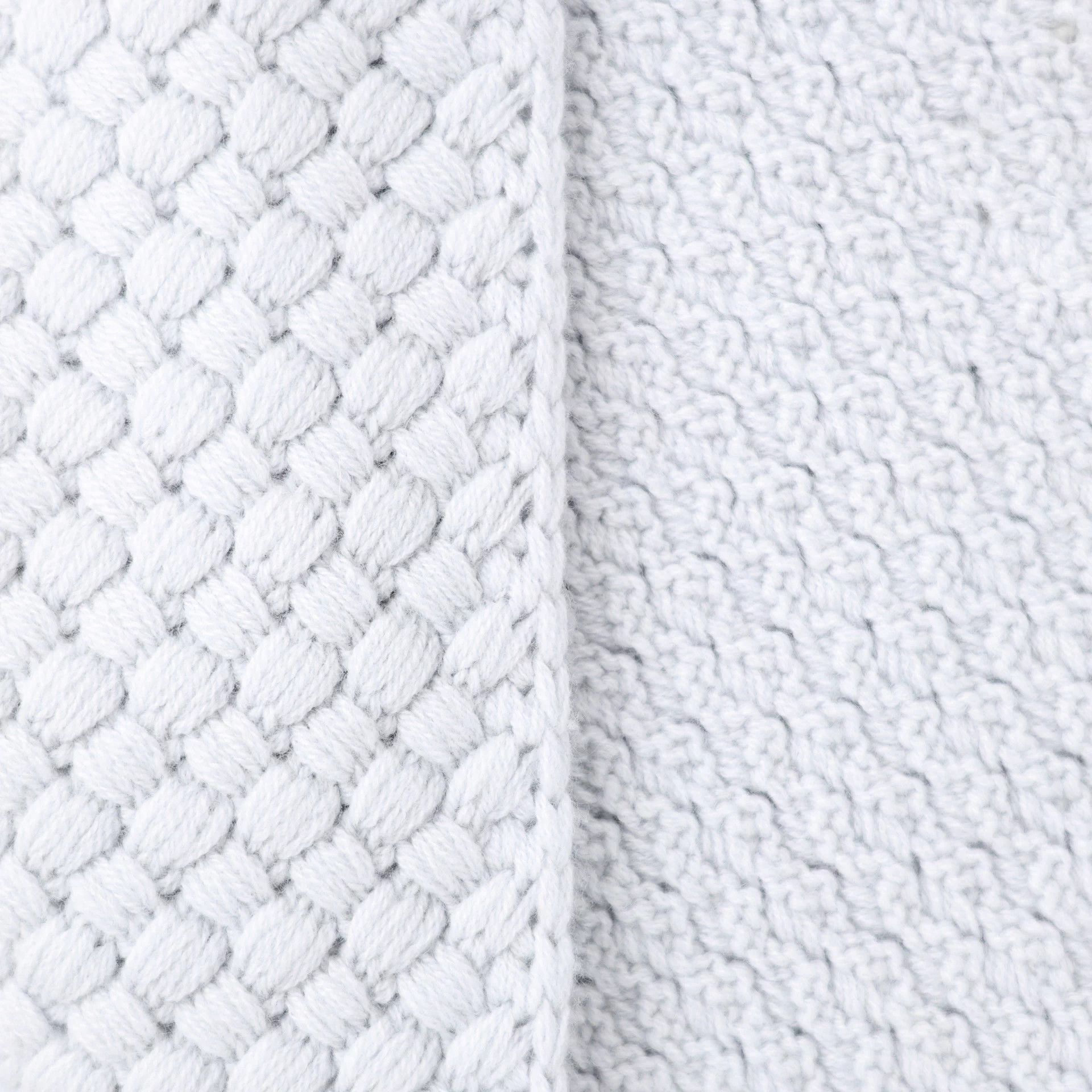 Chanel Chanel Classic Scarf Size ONE SIZE - 2 Thumbnail