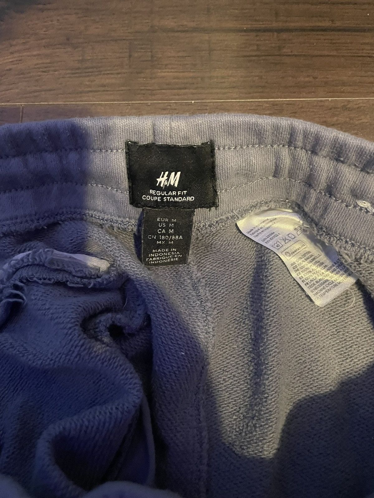 H&M H&M Sweatpants Size US 32 / EU 48 - 2 Thumbnail