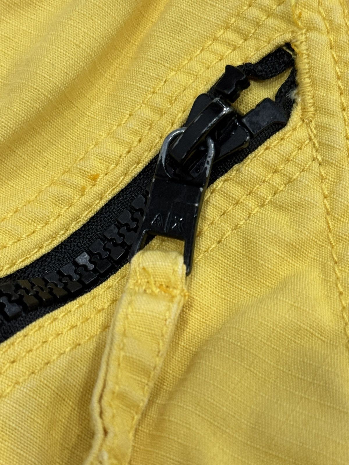 Armani Exchange Armani Exchange Utility Cargo Shorts Size US 29 - 8 Thumbnail