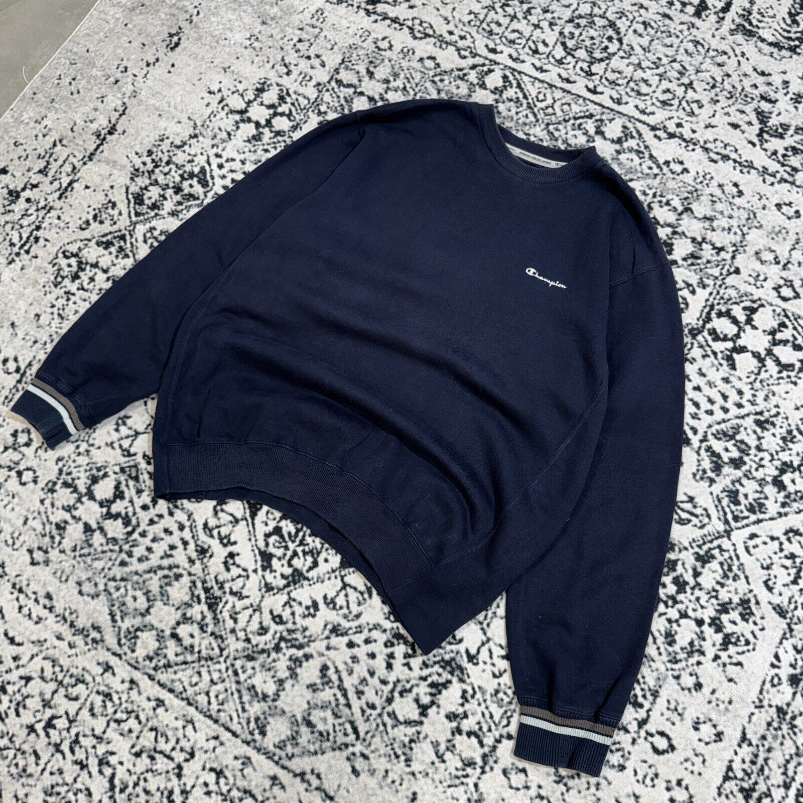 Champion × Vintage Vintage Champion Unisex Navy Blue Cotton Crewneck Size XL Size US XL / EU 56 / 4 - 2 Thumbnail