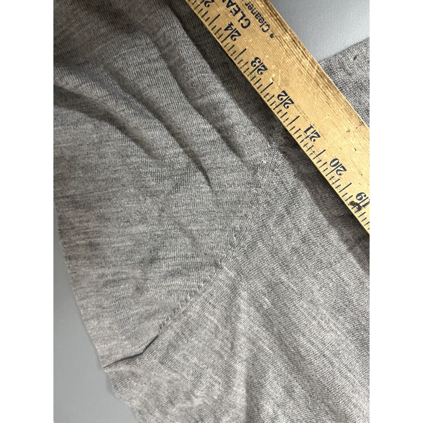 Apt. 9 APT. 9 Merino Wool Blend Pullover Sweater Men 2XL Gray V-Neck Long Sleeve Size US XXL / EU 58 / 5 - 5 Thumbnail