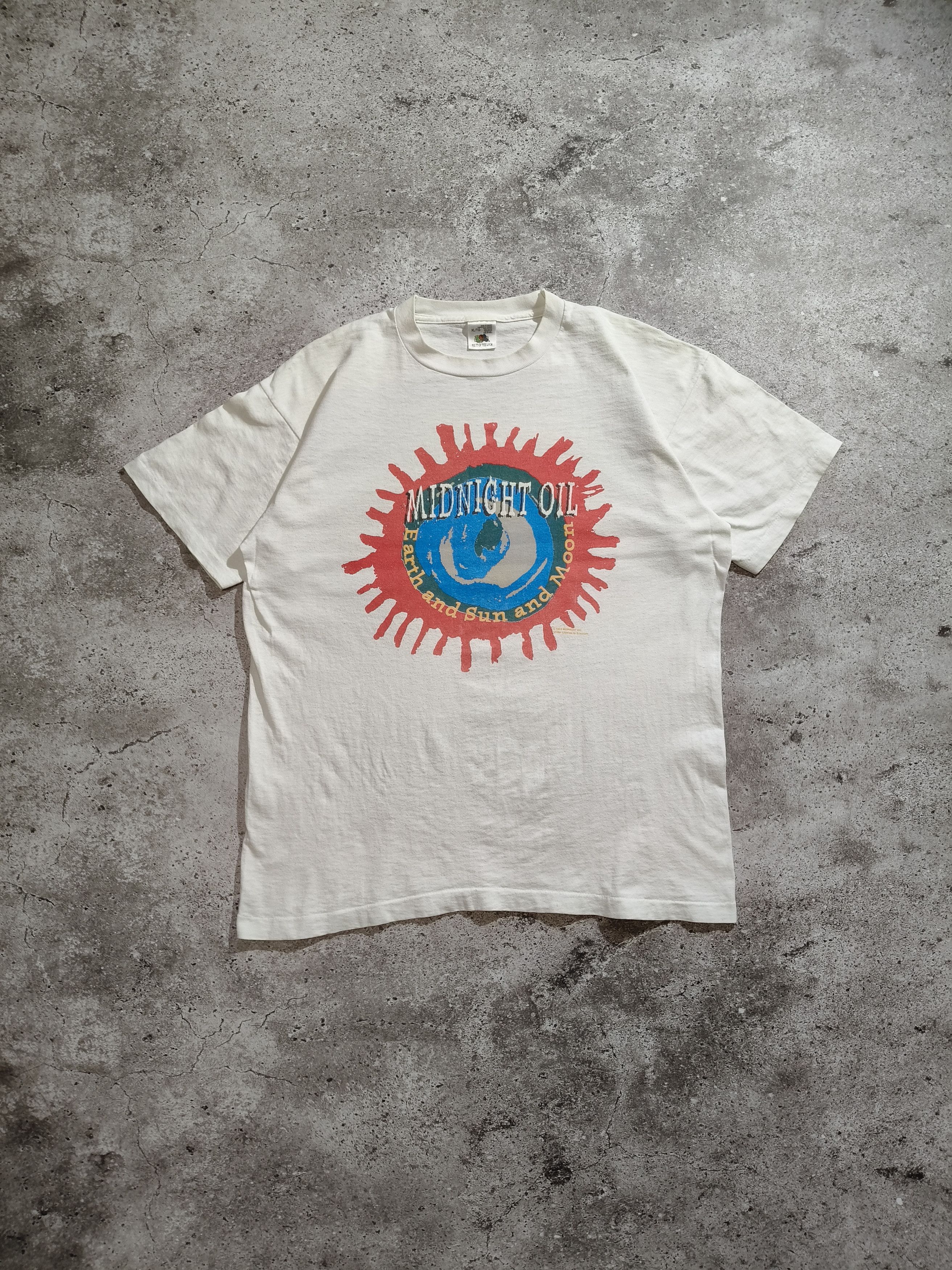 Vintage Midnight Oil 1993 Band Merch T-Shirt Size US XL / EU 56 / 4 - 1 Thumbnail