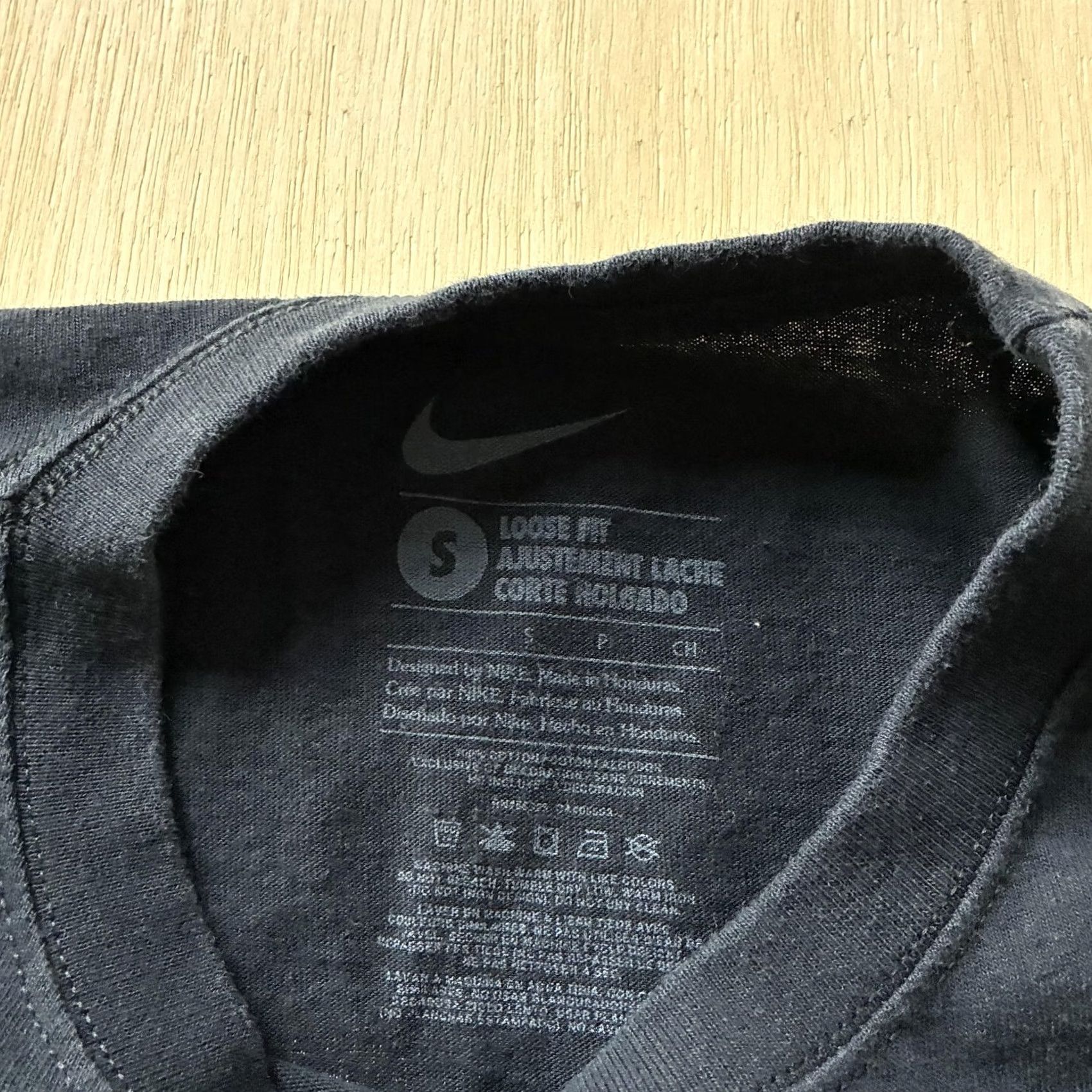 Nike Nike Shirt Mens Small Black Nike Challenge Cup 2011 Soccer Tee T-Shirt Size US S / EU 44-46 / 1 - 3 Thumbnail