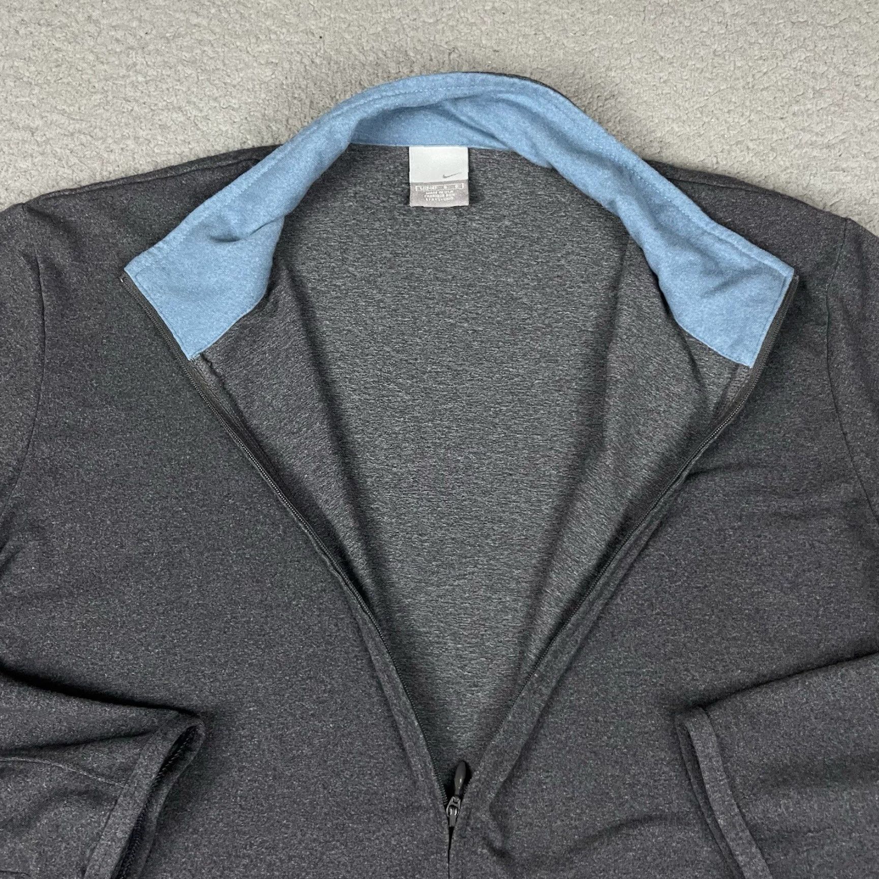Nike VINTAGE Nike Jacket Womens L Gray Full Zip Track Casual Warm Up Size L / US 10 / IT 46 - 4 Thumbnail