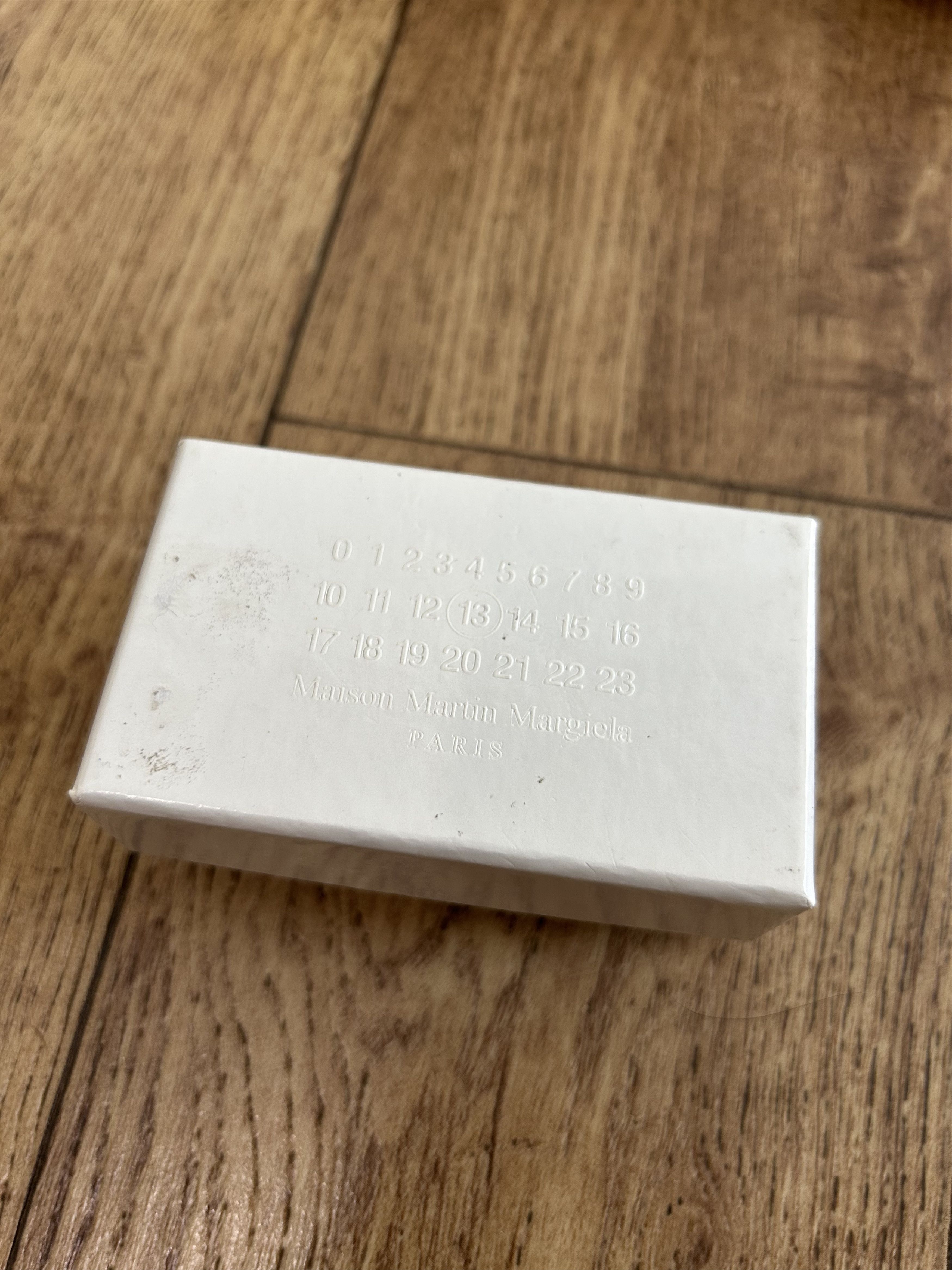 Maison Margiela MAISON MARGIELA 13 Pocket Ashtray Pin Size ONE SIZE - 3 Thumbnail