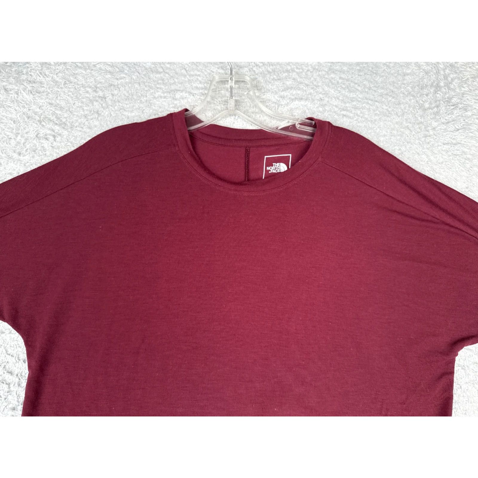 The North Face The North Face Shirt Women M Red Crew Neck Polyester Blend Short Sleeve Read Size M / US 6-8 / IT 42-44 - 4 Thumbnail