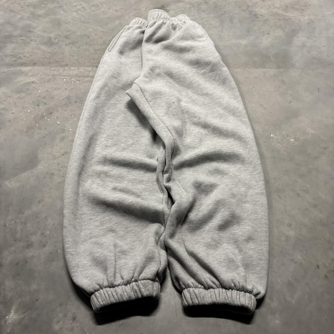 Japanese Brand × Vintage Crazy Vintage Y2K/2000s Light Grey Essential Heavyweight Sweatpants! Size US 30 / EU 46 - 3 Thumbnail