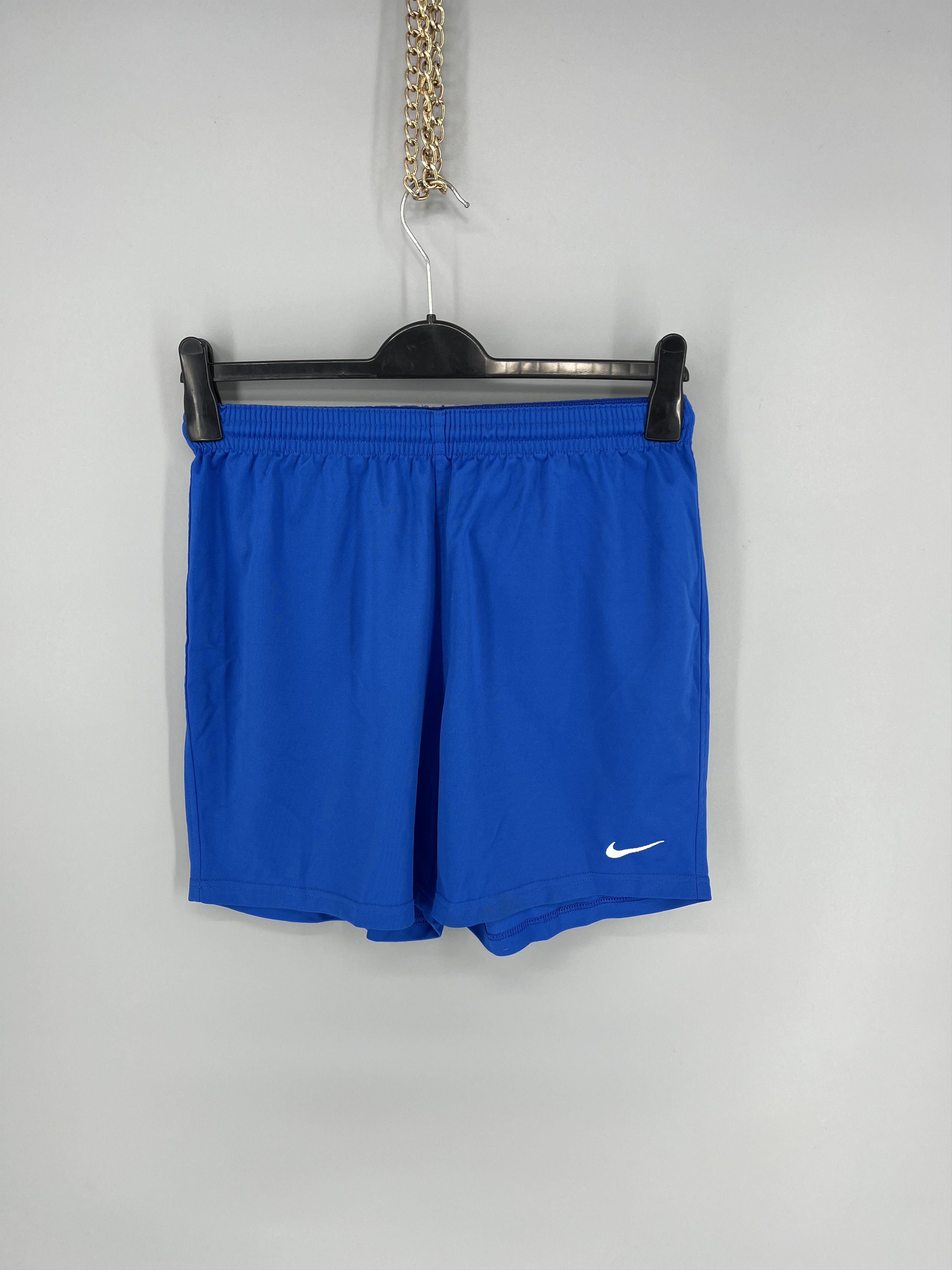 Nike 90s Vintage Nike Swoosh Logo Shorts Travis Style Size US 30 / EU 46 - 1 Thumbnail