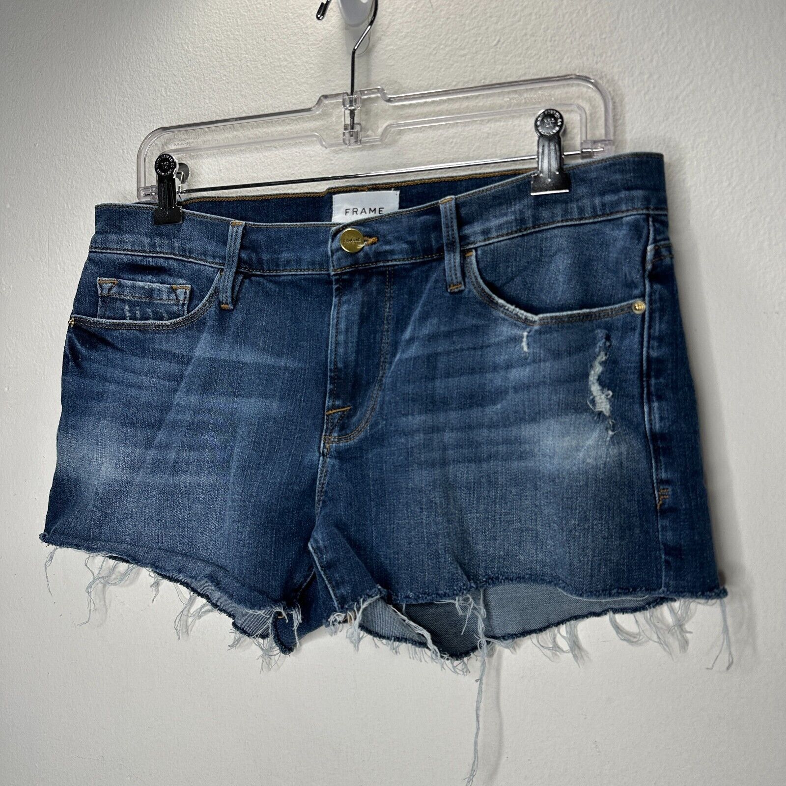 Frame Frame Le Cutoff Med Wash Distressed Raw Hem Jean Shorts 31 Size 28" / US 6 / IT 42 - 2 Thumbnail